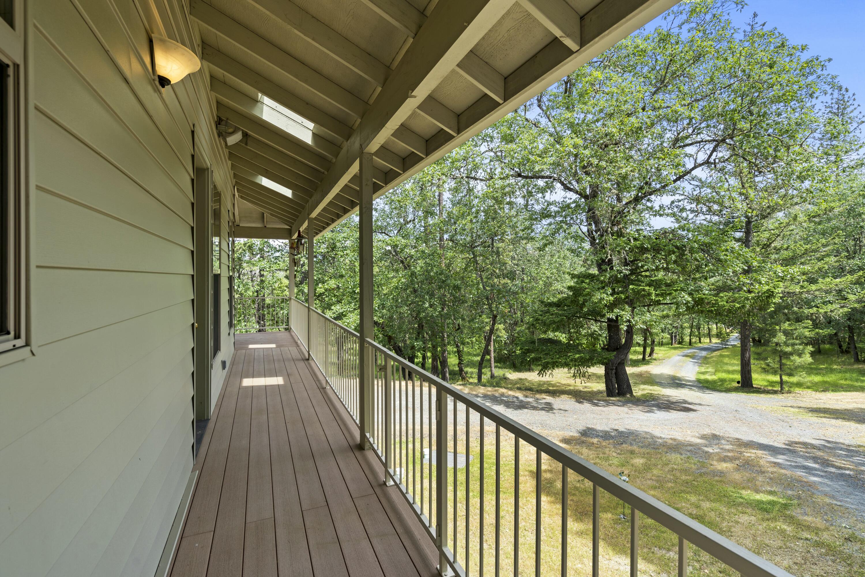 466 Three Pines Road Grants Pass, OR 97526 - Photo 31 of 41 Wrap Around Deck