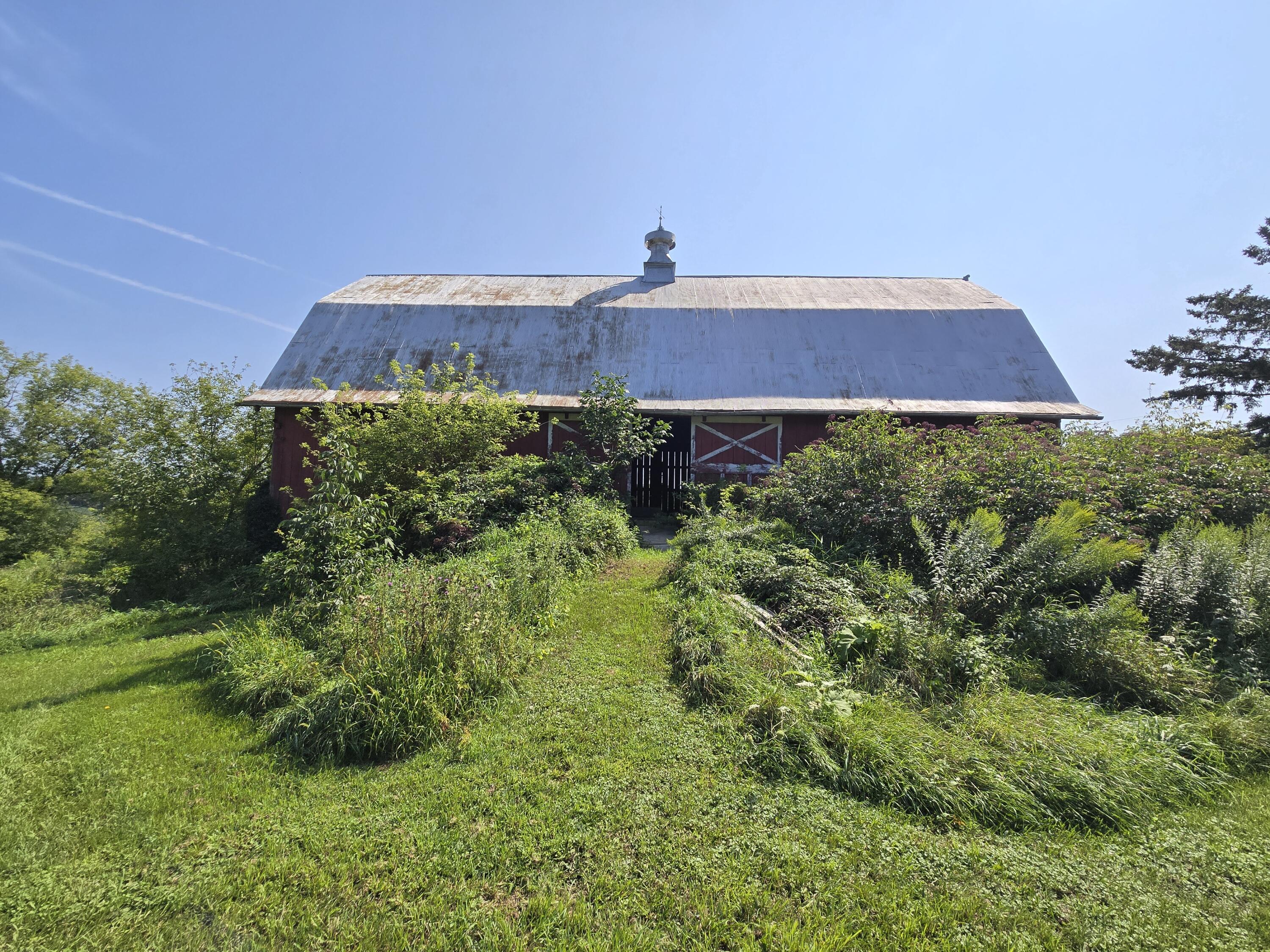 E7530 Hinkst Hollow Road Franklin, WI 54665 - Photo 32 of 45 Barn/Shed