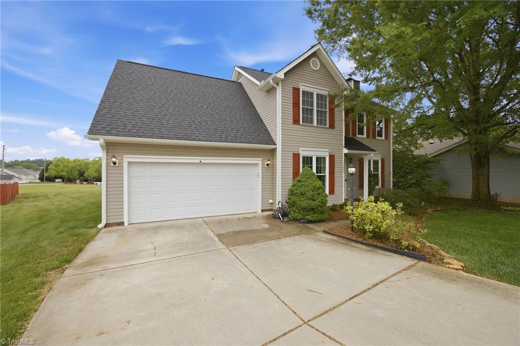 3659 Canopy Oak Court High Point, NC 27265 - Photo 29 of 42 Closer view of the driveway to the attached garage.