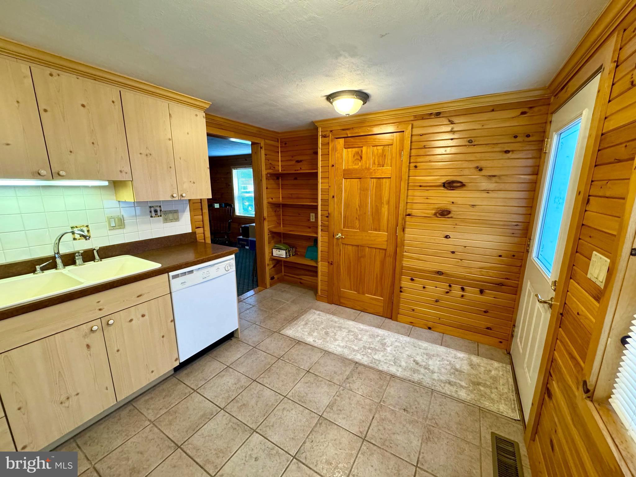 1836 Waddle Road State College, PA 16803 - Photo 16 of 46 Gallery Image 16