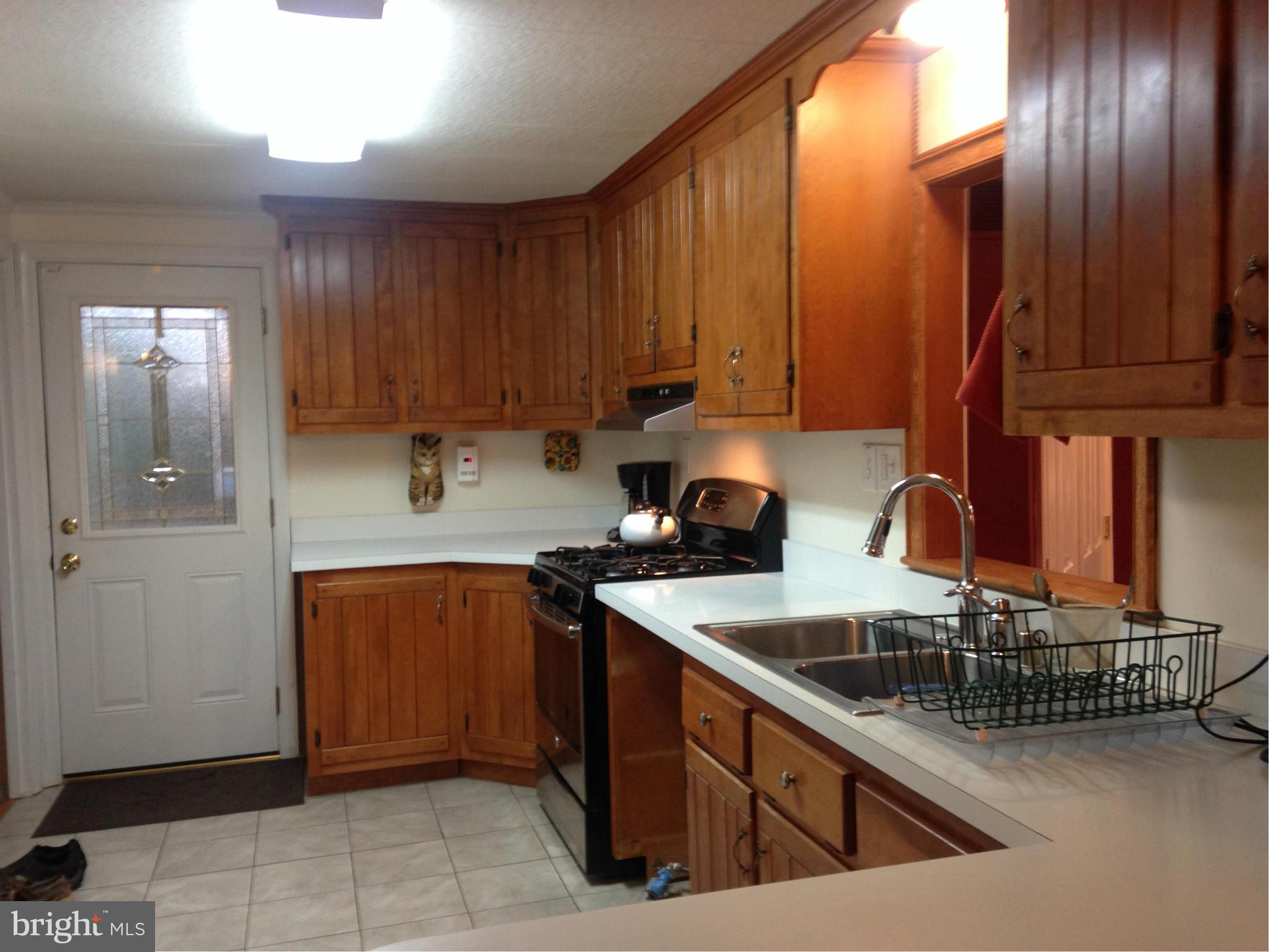 18912 Falls Road Hampstead, MD 21074 - Photo 14 of 30 Kitchen