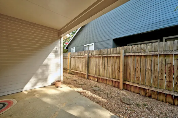 $1,795 | 2503 Howellwood Way, Unit B, Austin, TX 78748