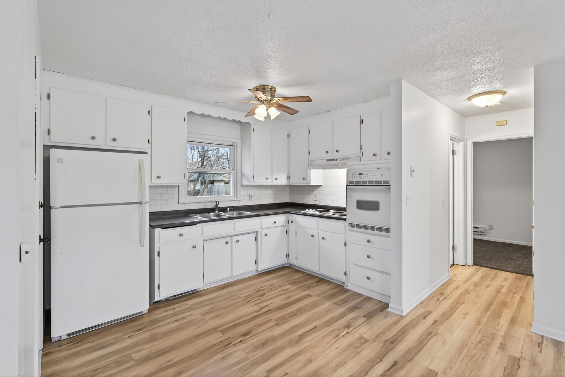 7920 Terrace Road Northeast Spring Lake Park, MN 55432 - Photo 3 of 20