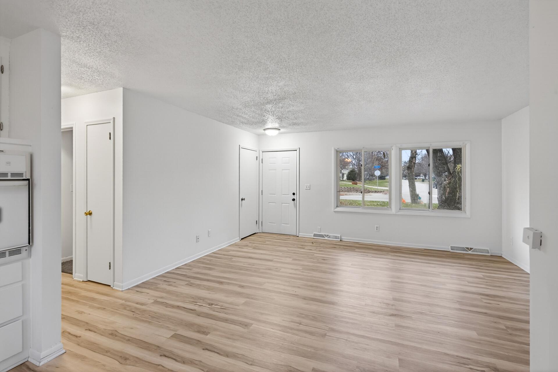 7920 Terrace Road Northeast Spring Lake Park, MN 55432 - Photo 6 of 20