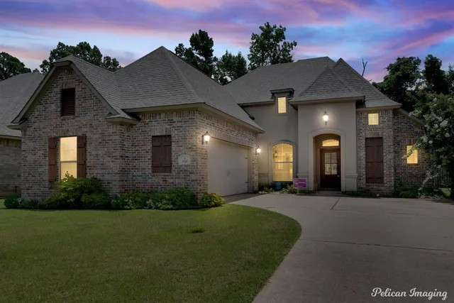 $349,000 | 346 Wood Springs, Haughton, LA 71037