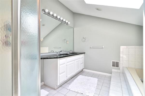 227 Wompatuck Road Hingham, MA 02043 - Photo 12 of 24 Gallery Image 12