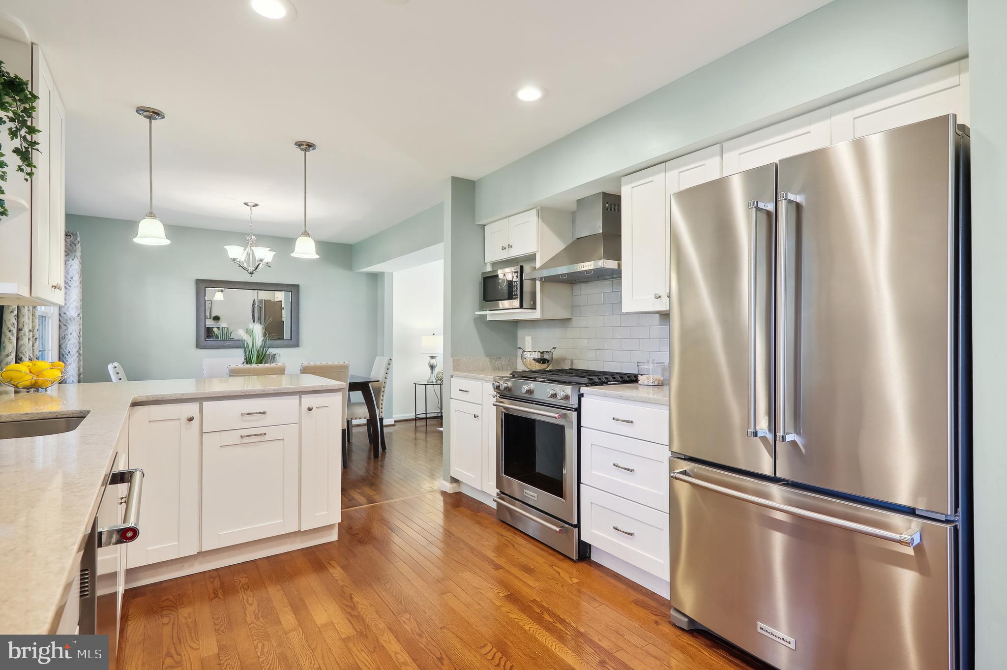 10902 Breewood Road Silver Spring, MD 20901 - Photo 11 of 41 Stainless appliances