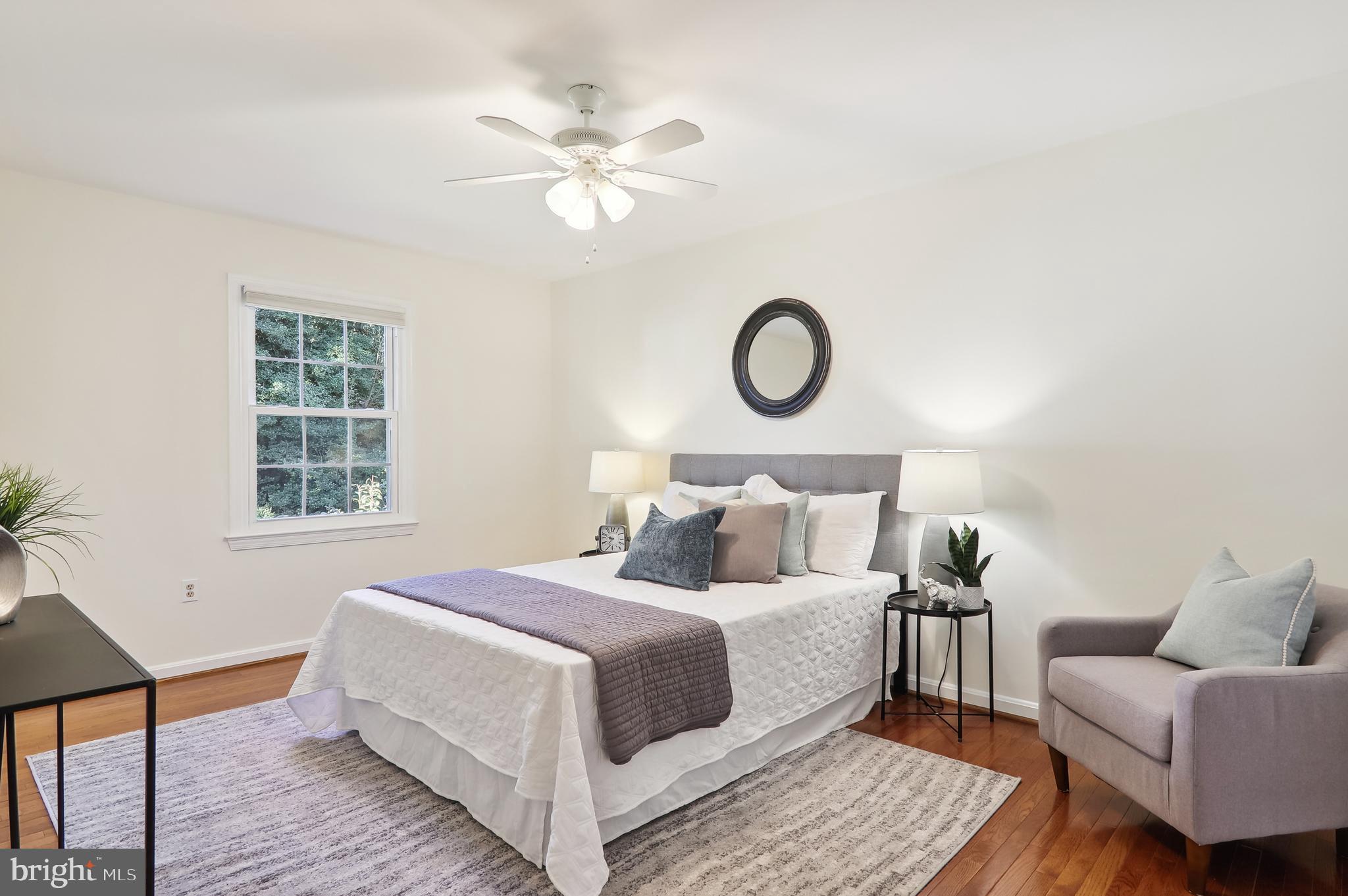 10902 Breewood Road Silver Spring, MD 20901 - Photo 20 of 41 Primary bedroom