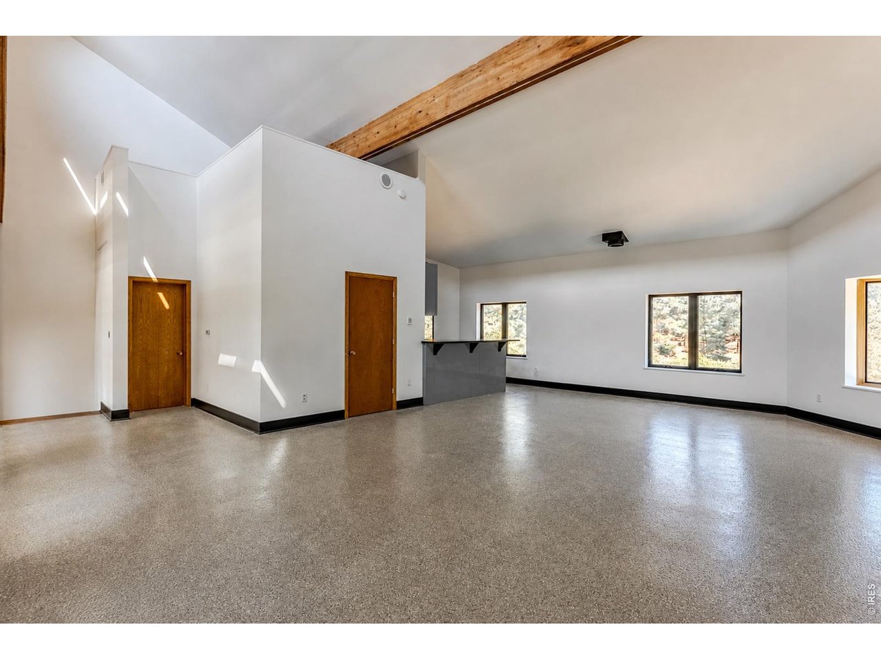 34922 Pine Ridge Road Golden, CO 80403 - Photo 24 of 48 Gallery Image 24