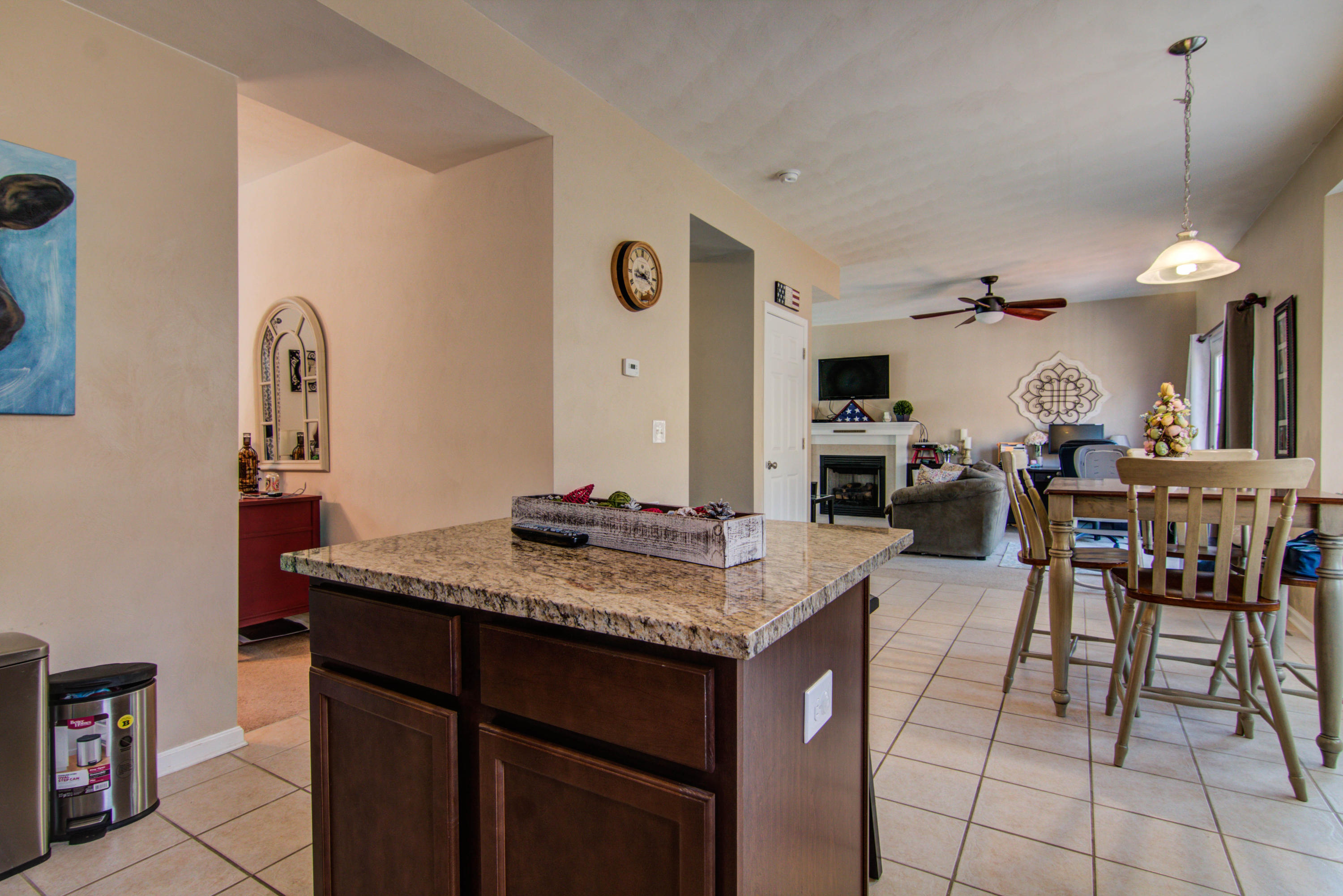 1049 Longview Road Roanoke, VA 24018 - Photo 15 of 27 IMG_3058_59_60_61_62