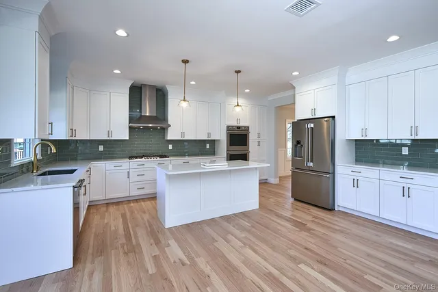 $1,650,000 | 1480 Adam Place, Wantagh, NY 11793