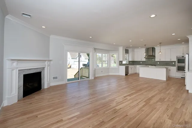 $1,650,000 | 1480 Adam Place, Wantagh, NY 11793