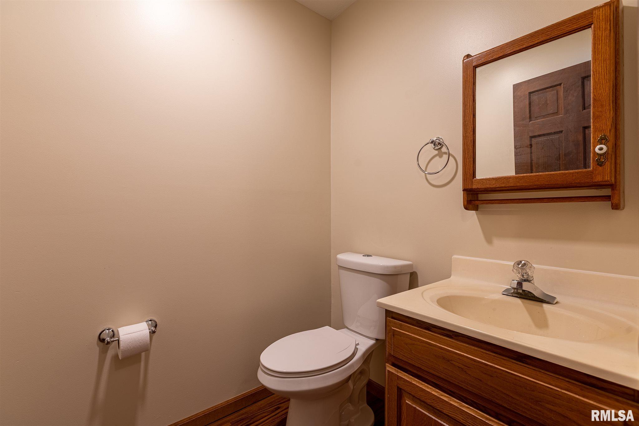 5247 Saline River Road Marion, IL 62959 - Photo 15 of 44 Gallery Image 15