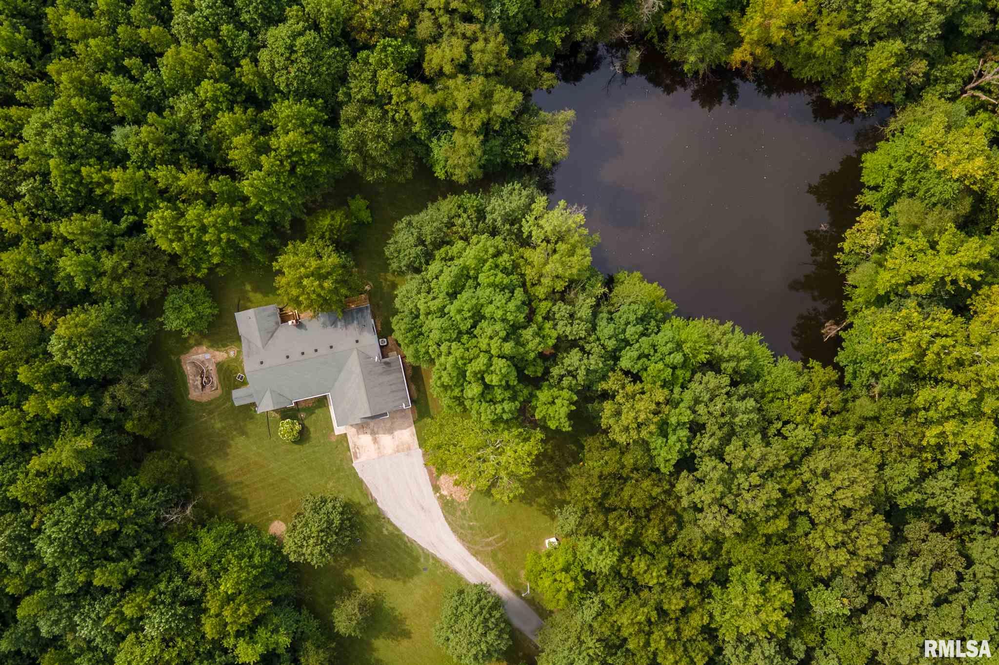 5247 Saline River Road Marion, IL 62959 - Photo 3 of 44 Gallery Image 3
