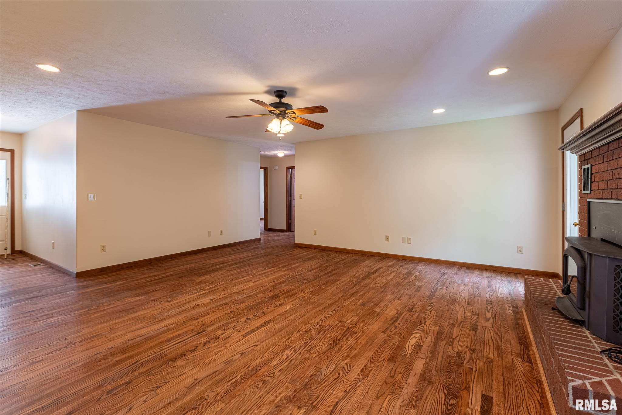 5247 Saline River Road Marion, IL 62959 - Photo 6 of 44 Gallery Image 6