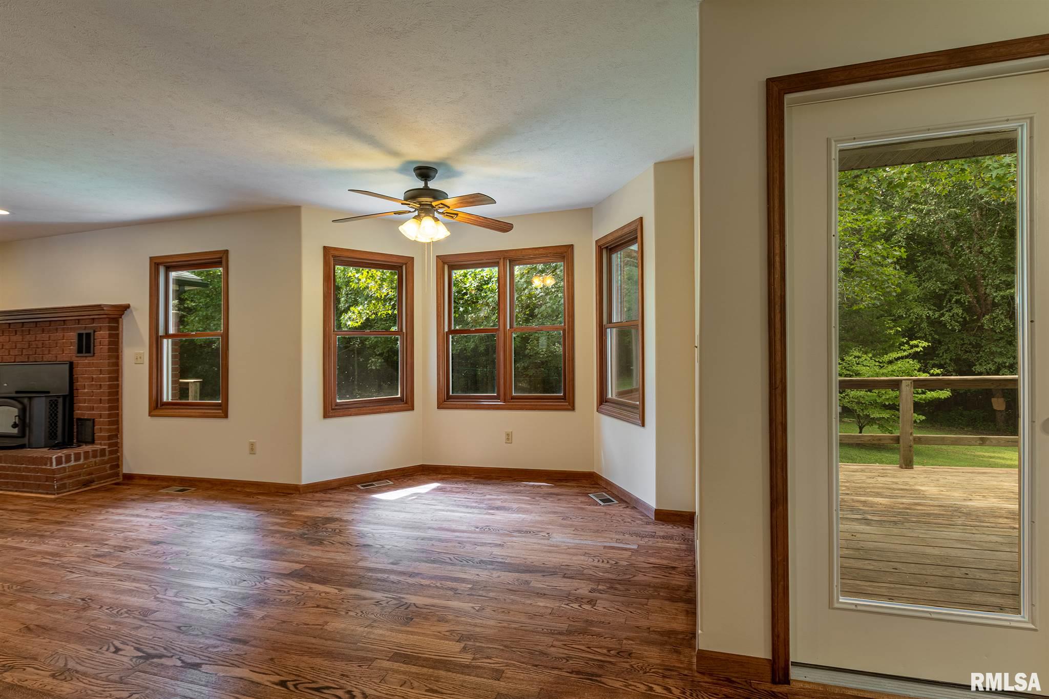 5247 Saline River Road Marion, IL 62959 - Photo 8 of 44 Gallery Image 8