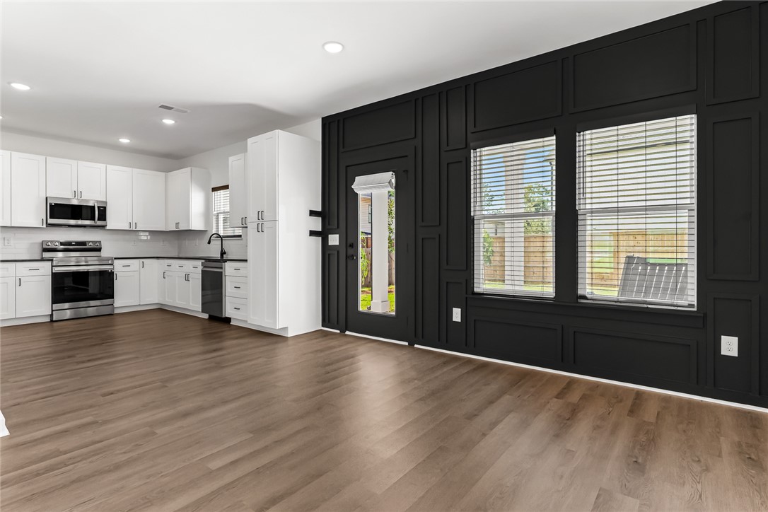 402 Simpson Road Anderson, SC 29621 - Photo 8 of 37