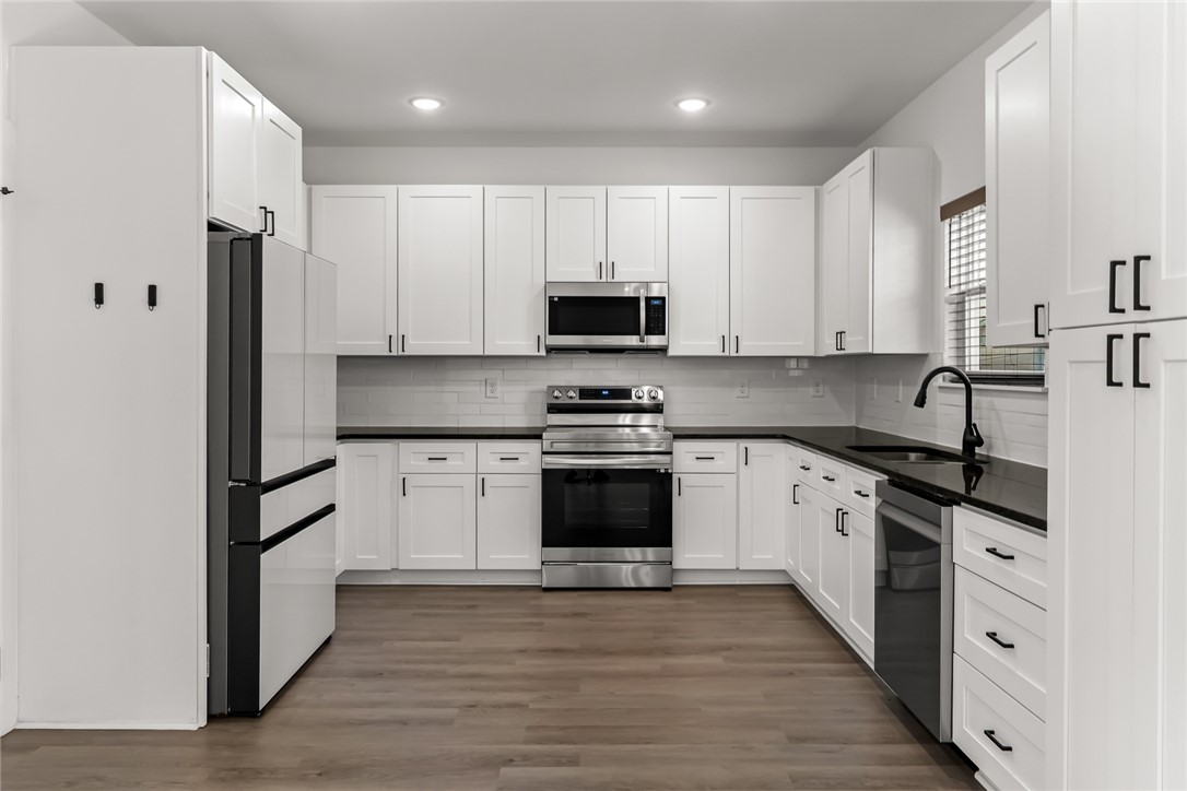 402 Simpson Road Anderson, SC 29621 - Photo 9 of 37