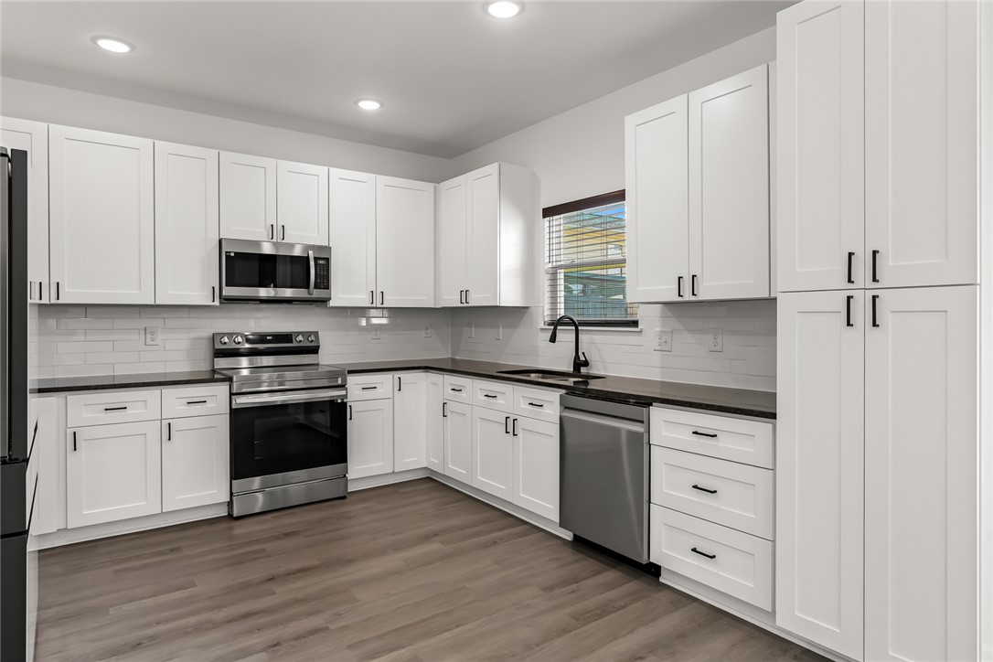 402 Simpson Road Anderson, SC 29621 - Photo 10 of 37