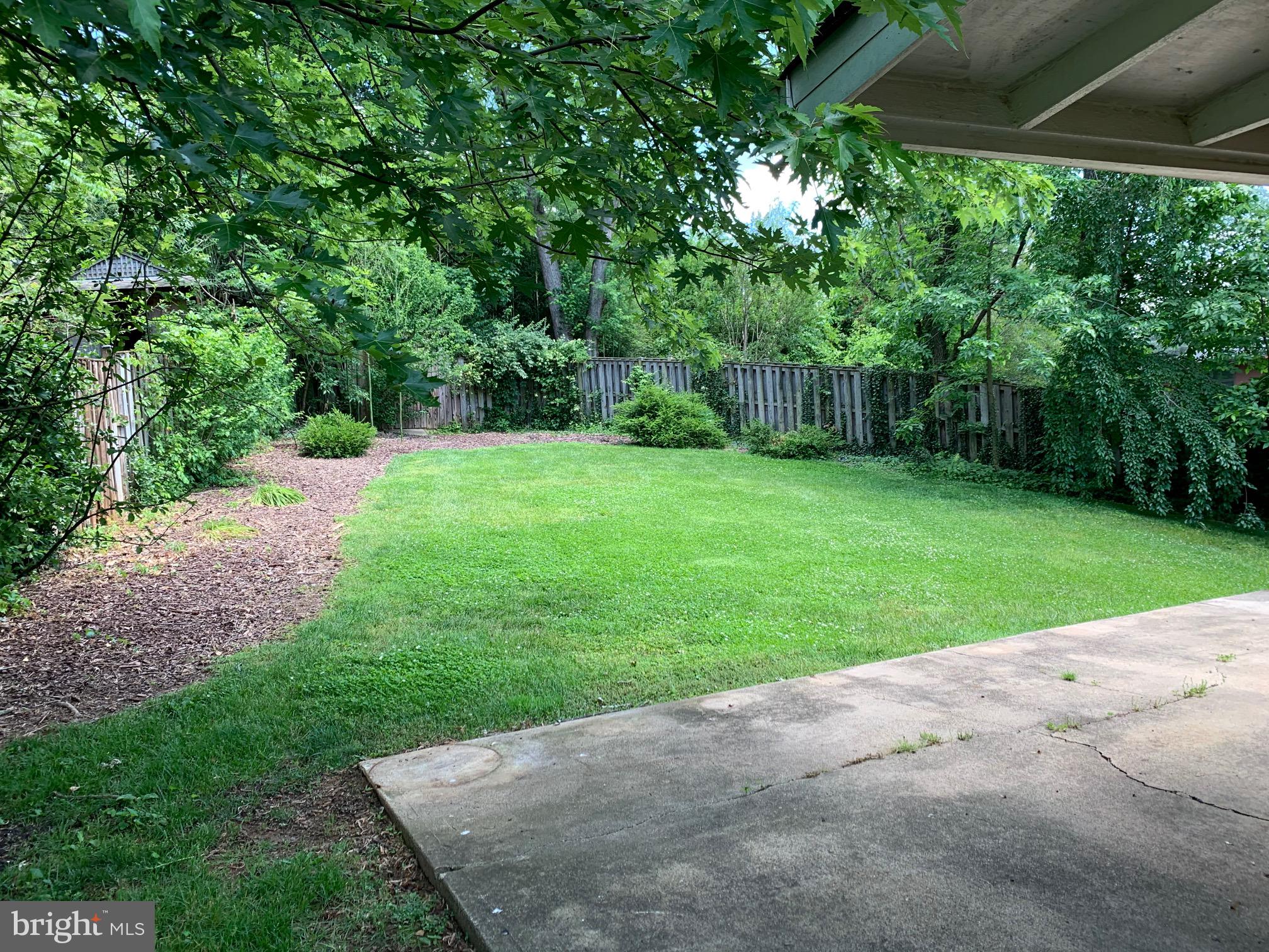 1809 Barbee Street McLean, VA 22101 - Photo 21 of 21 Beautiful Deep Private Backyard