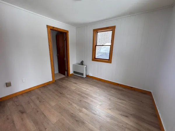 $359,000 | 64 Hillside Road, Warren, VT 05674