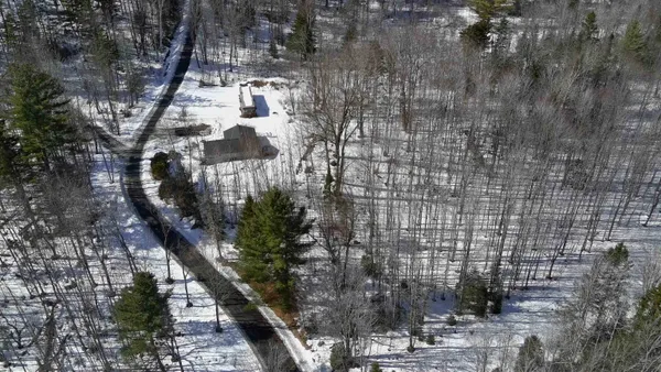 $359,000 | 64 Hillside Road, Warren, VT 05674