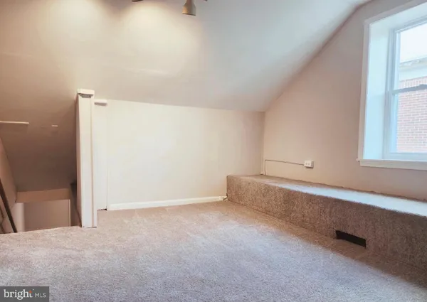 an empty room with cabinet