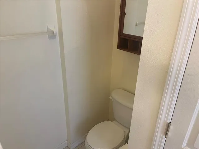 $3,000 | 3002 Pointeview Drive, Tampa, FL 33611