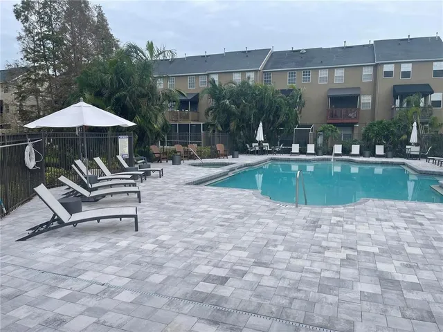 $3,000 | 3002 Pointeview Drive, Tampa, FL 33611