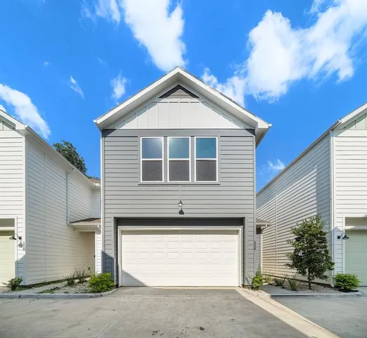 $2,250 | 11 Wellford Street, Unit E, Houston, TX 77022