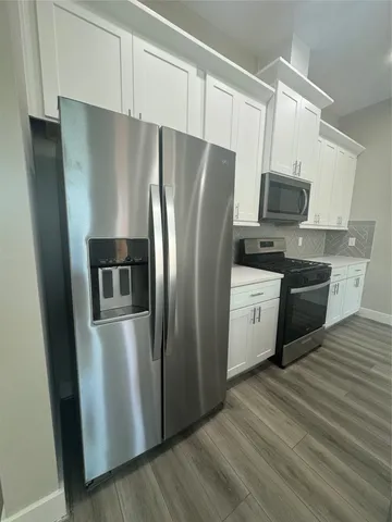 $2,250 | 11 Wellford Street, Unit E, Houston, TX 77022