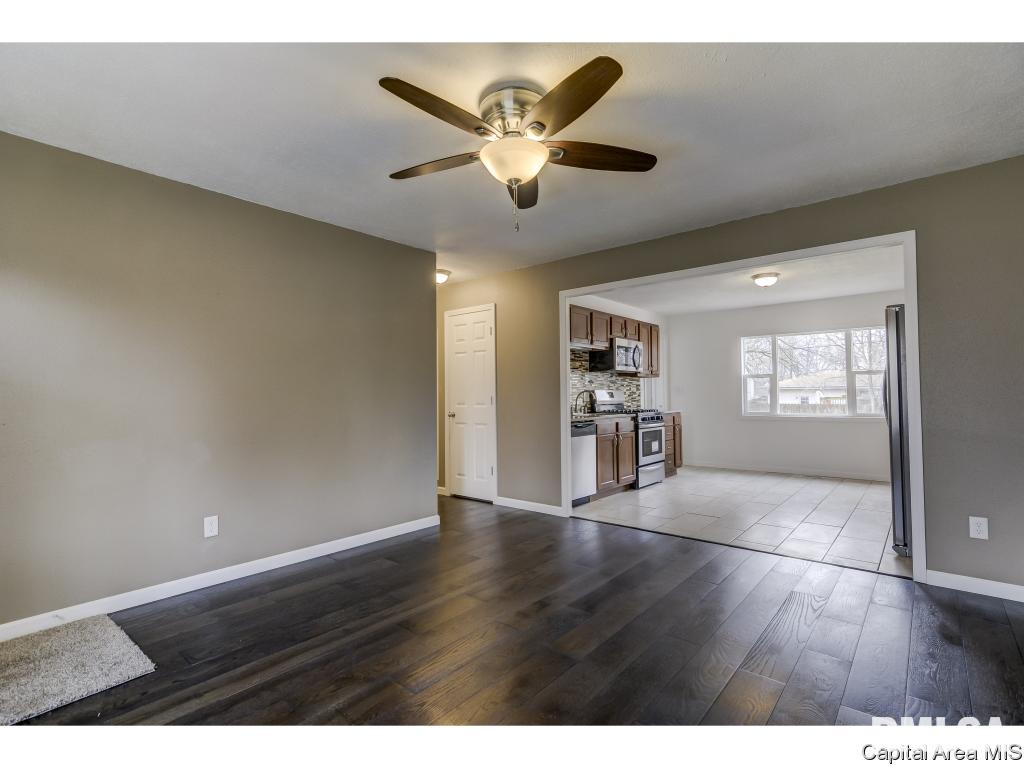 41 Westminster Road Chatham, IL 62629 - Photo 7 of 36 Gallery Image 7