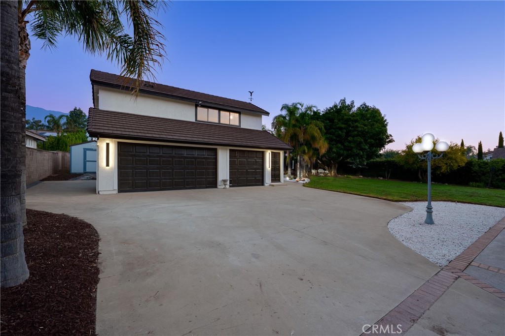 12982 Arapaho Road Rancho Cucamonga, CA 91739 - Photo 9 of 51 a house with outdoor space