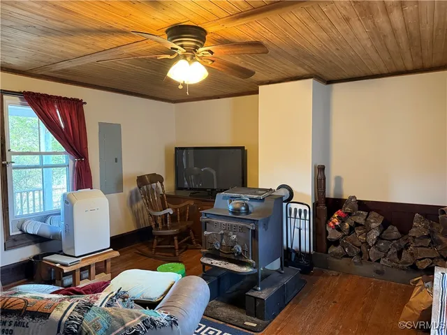 $750,000 | 1228 Rosser Mill Road, Pamplin, VA 23958