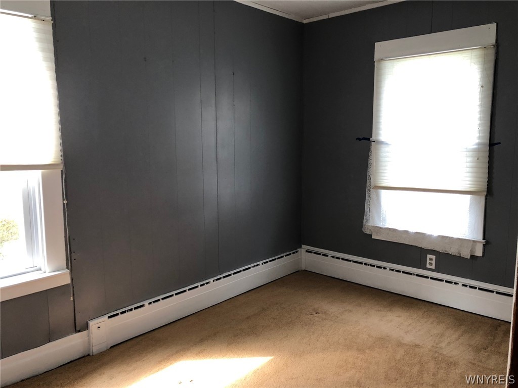 271 Bennett Road Cheektowaga, NY 14227 - Photo 18 of 27 Bedroom downstairs with carpeting