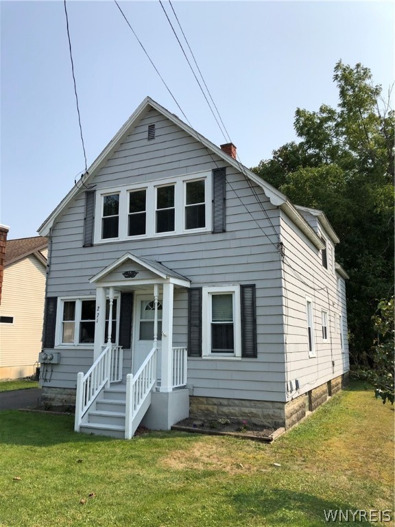 271 Bennett Road Cheektowaga, NY 14227 - Photo 2 of 27 FRONT & WEST SIDE OF HOUSE