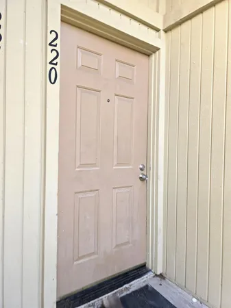 $143,995 | 3939 Madison Avenue, Unit 220, North Highlands, CA 95660