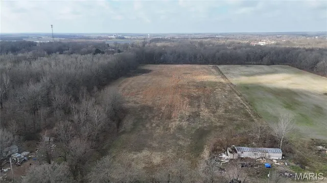 $60,000 | 693 County Road 605, Poplar Bluff, MO 63901