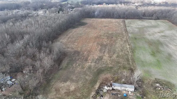 $60,000 | 693 County Road 605, Poplar Bluff, MO 63901