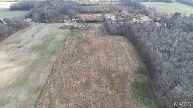 $60,000 | 693 County Road 605, Poplar Bluff, MO 63901