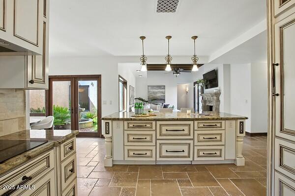 4448 East Camelback Road, Unit 16 Phoenix, AZ 85018 - Photo 23 of 108 IMG_7499