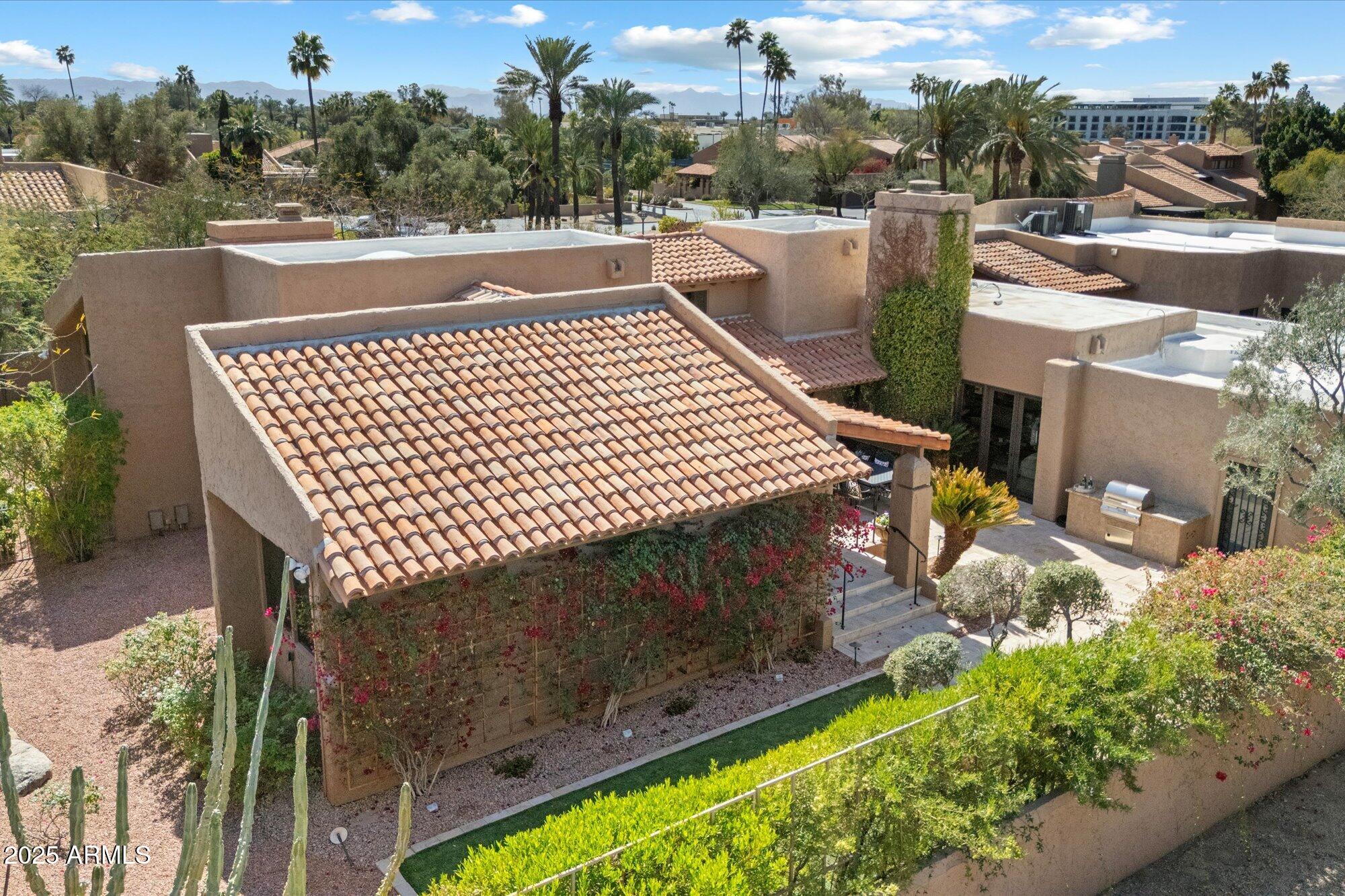 4448 East Camelback Road, Unit 16 Phoenix, AZ 85018 - Photo 47 of 108 View over back Courtyard