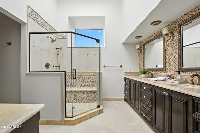 $2,000,000 | 4448 East Camelback Road, Unit 16, Phoenix, AZ 85018