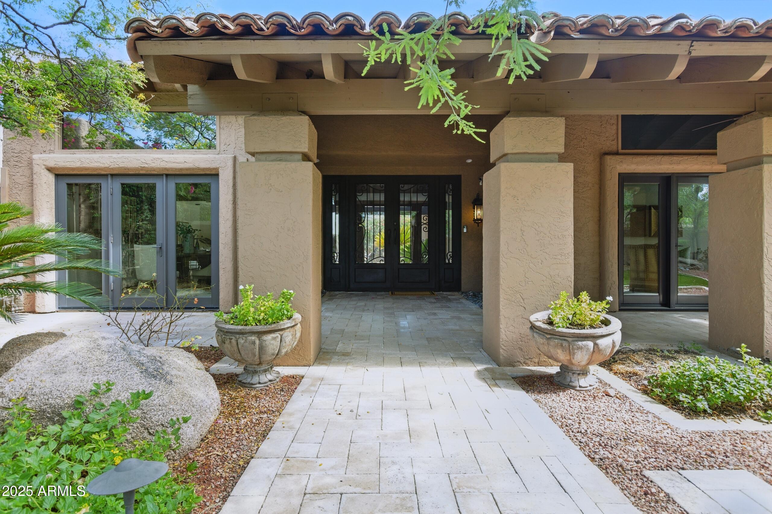 4448 East Camelback Road, Unit 16 Phoenix, AZ 85018 - Photo 65 of 108 3