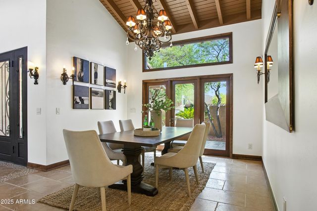 $2,000,000 | 4448 East Camelback Road, Unit 16, Phoenix, AZ 85018