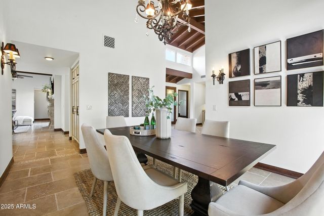 $2,000,000 | 4448 East Camelback Road, Unit 16, Phoenix, AZ 85018