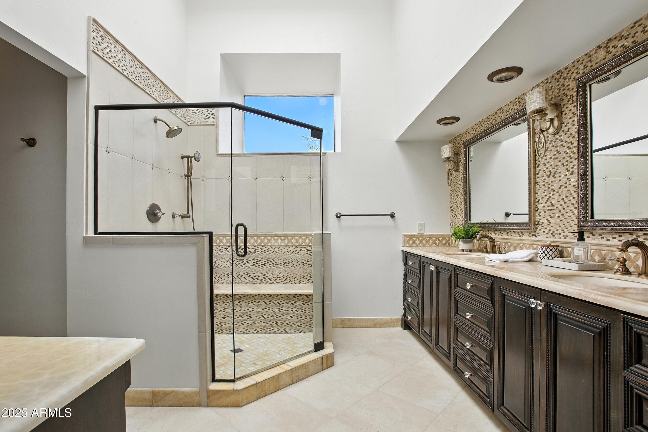 4448 East Camelback Road, Unit 16 Phoenix, AZ 85018 - Photo 81 of 108 19