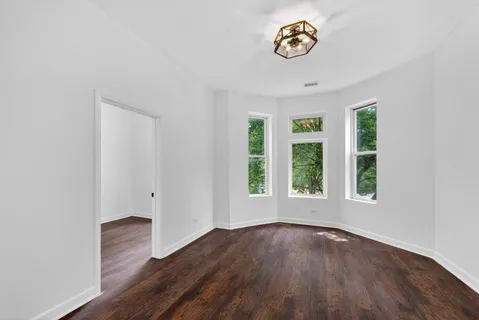 $389,999 | 6018 South Sangamon Street, Chicago, IL 60621
