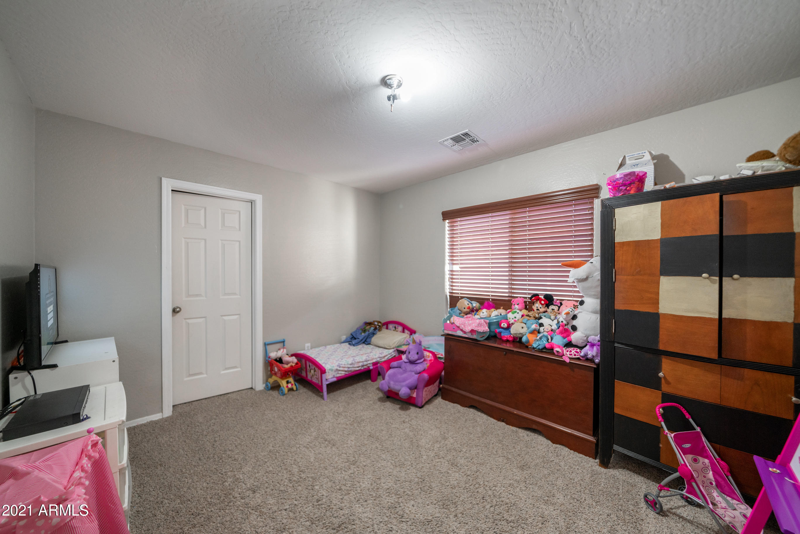 19533 North Leland Road Maricopa, AZ 85138 - Photo 7 of 39 DSC06281a - Copy