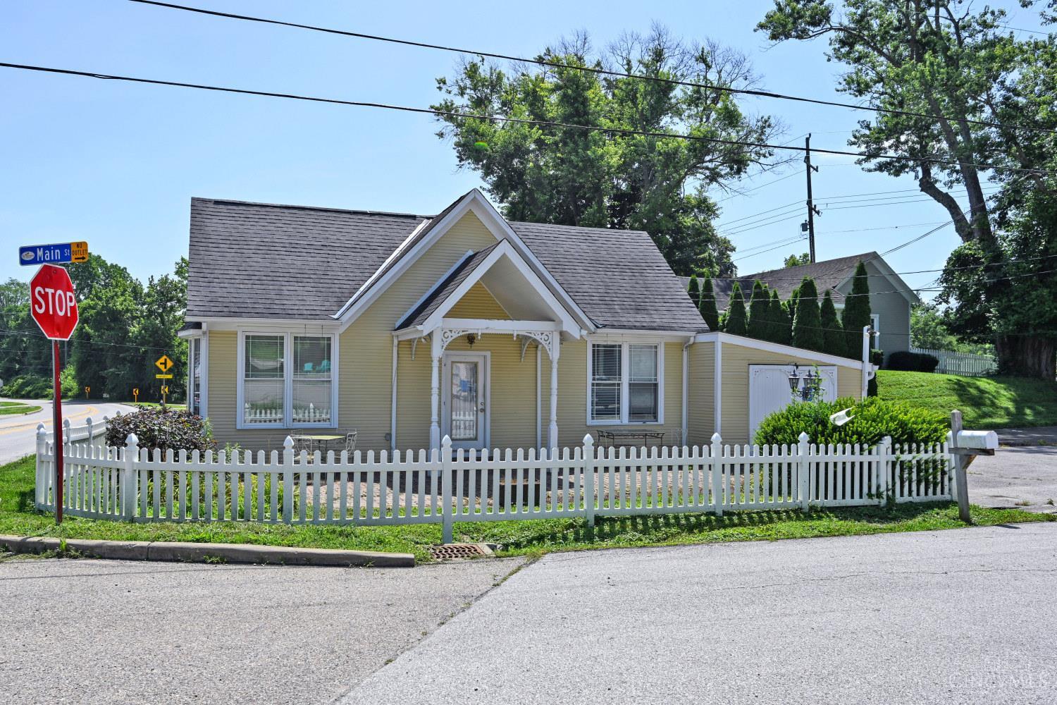 9417 Main Street Cincinnati, OH 45242 - Photo 8 of 22